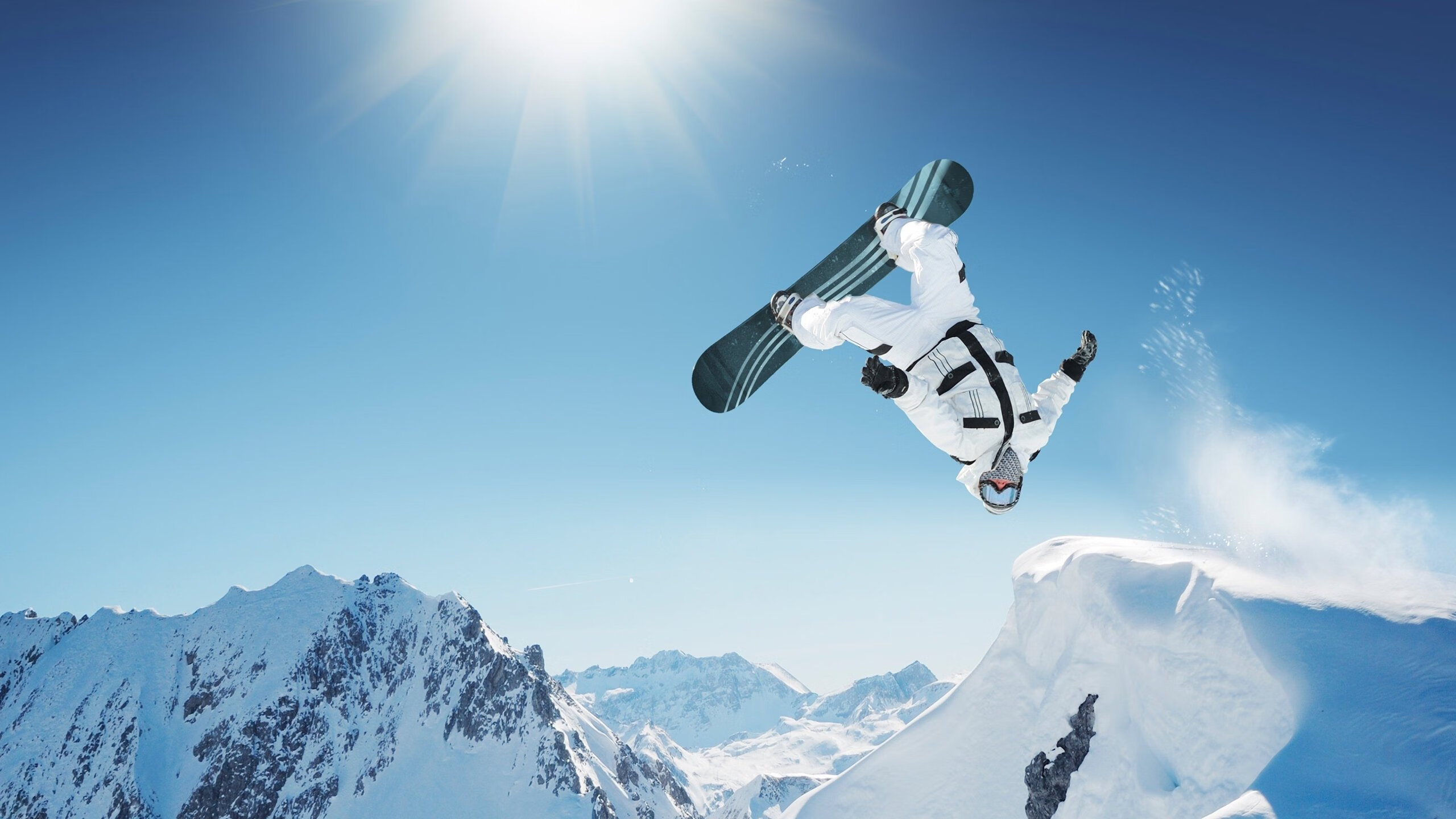 CS2 FaZe斩获冠军 决赛舞台气氛燃爆,csgodust2比赛视频