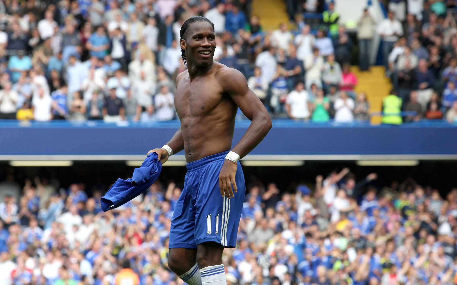 乐鱼体育APP官方下载-“英超超级对决：豪门激战，争夺榜首宝座”，英超经典对决