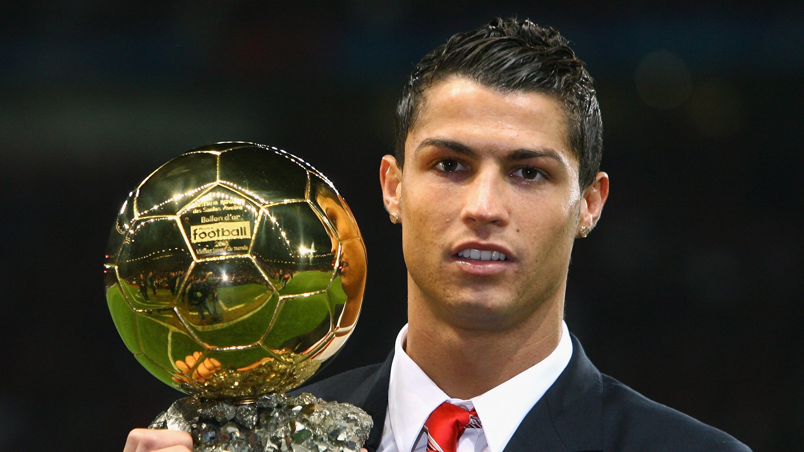 《赛事安保升级:保障比赛顺利进行》,球赛安保